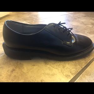Women’s dress shoes